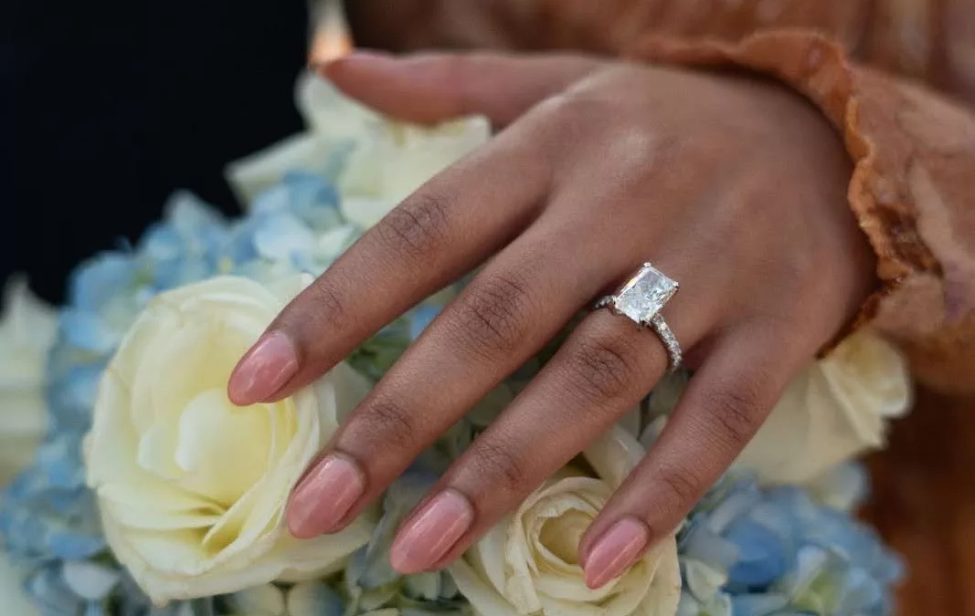 Engagement Ring vs Wedding Ring